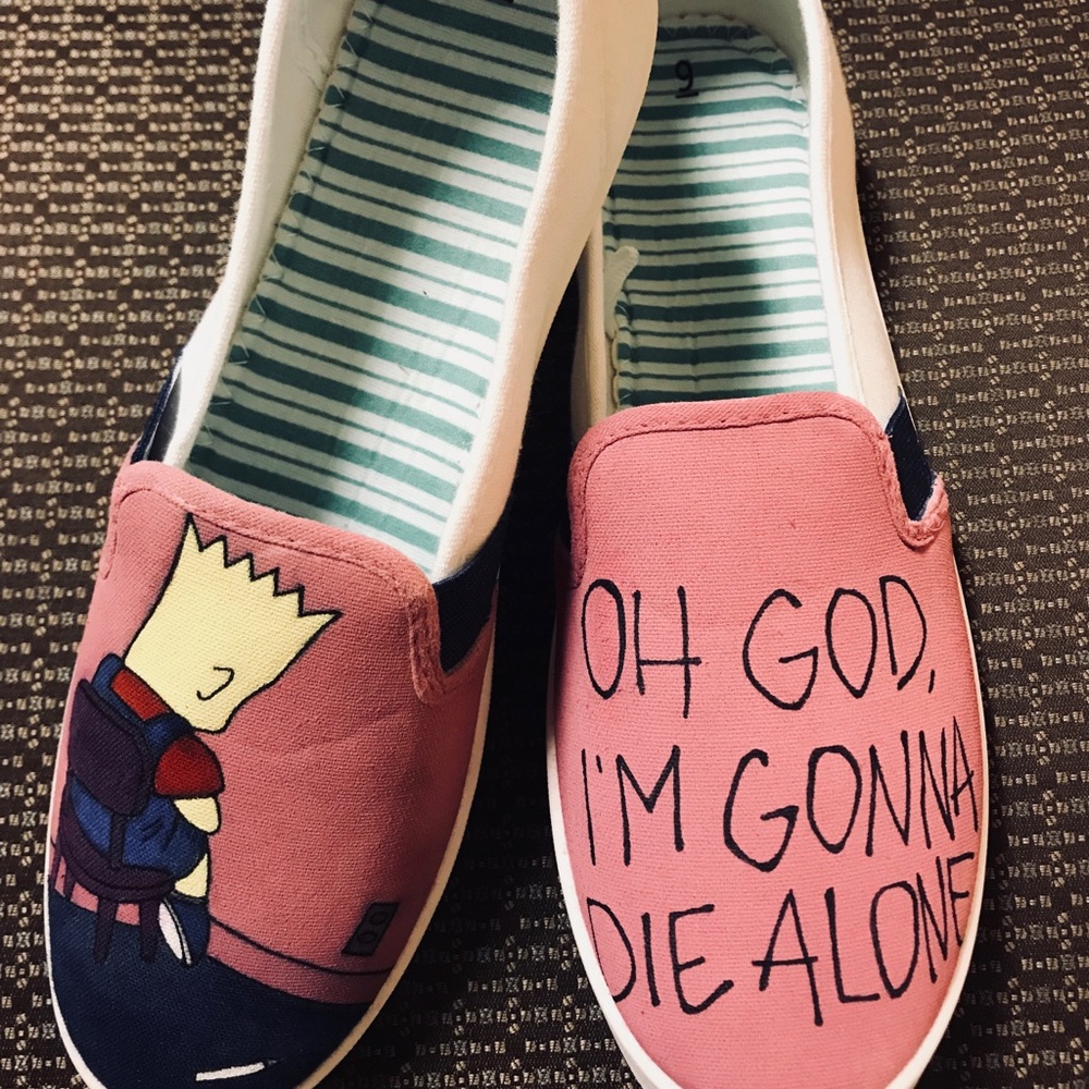 Simpson’s Aesthetic Canvas Shoes